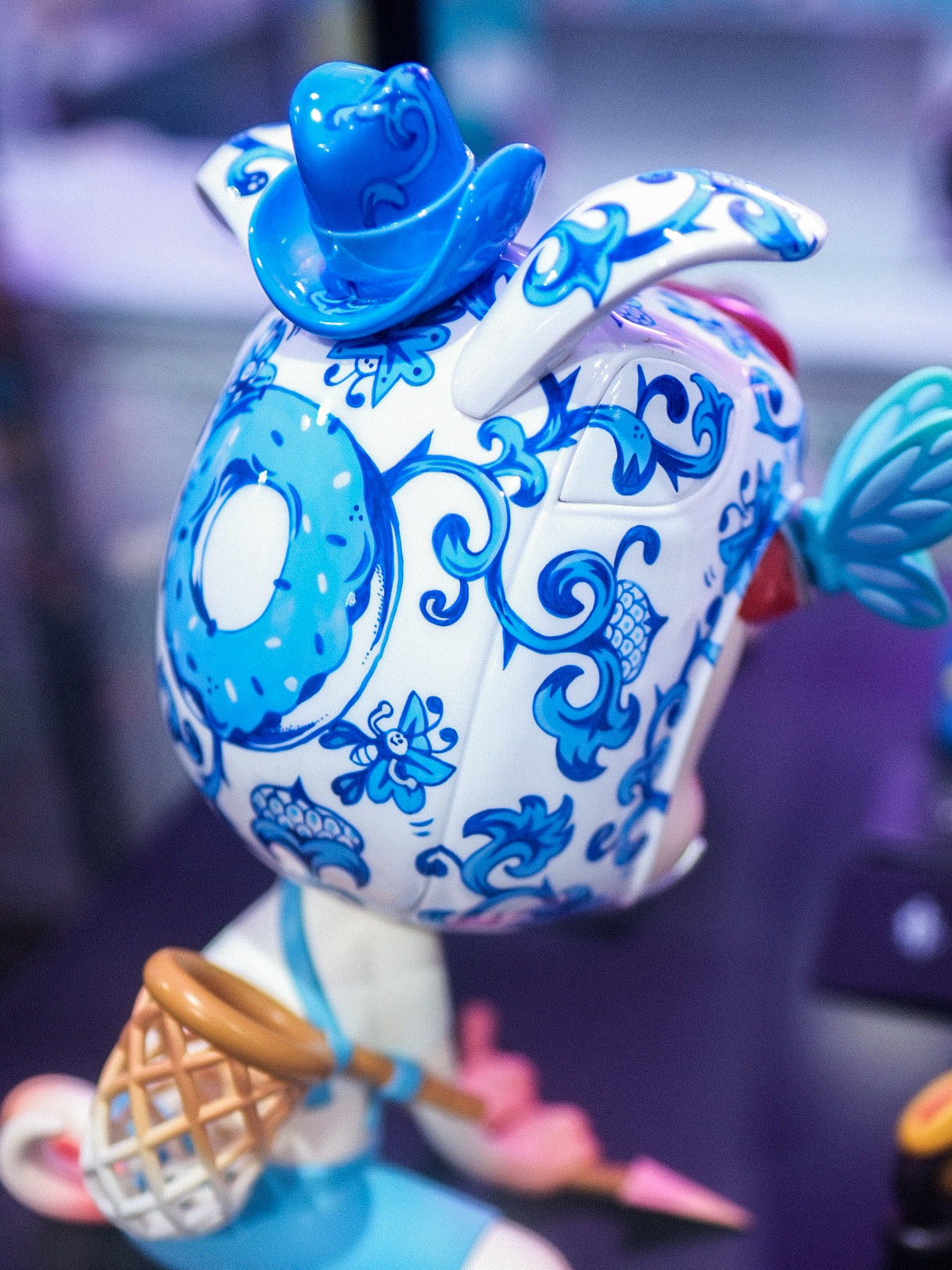 sugopop at thailand toy expo 2026 product display laelaps polyurethane figure detail back view