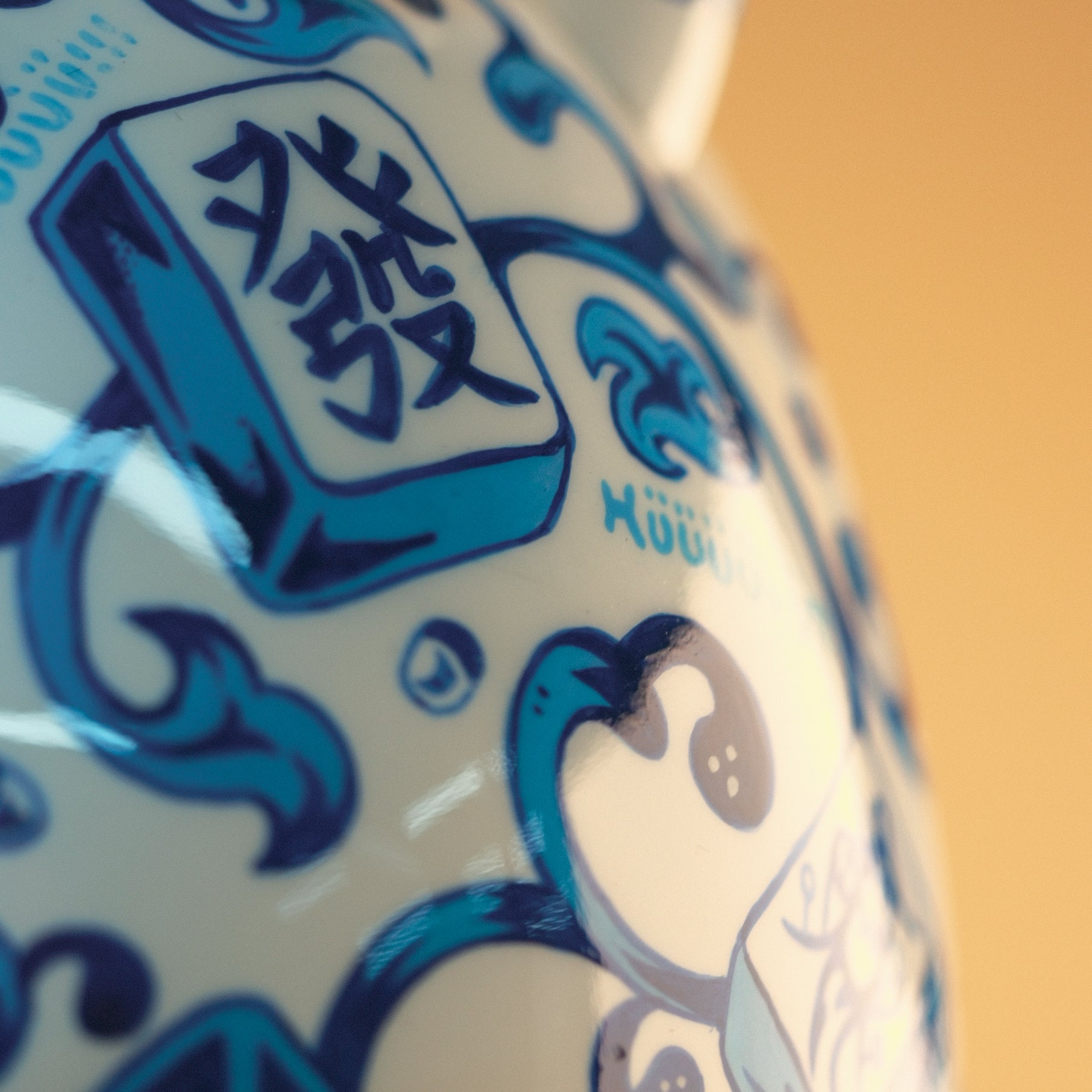 sugopop laelaps polyurethane figure Thailand Toy Expo 26 edition detail back view