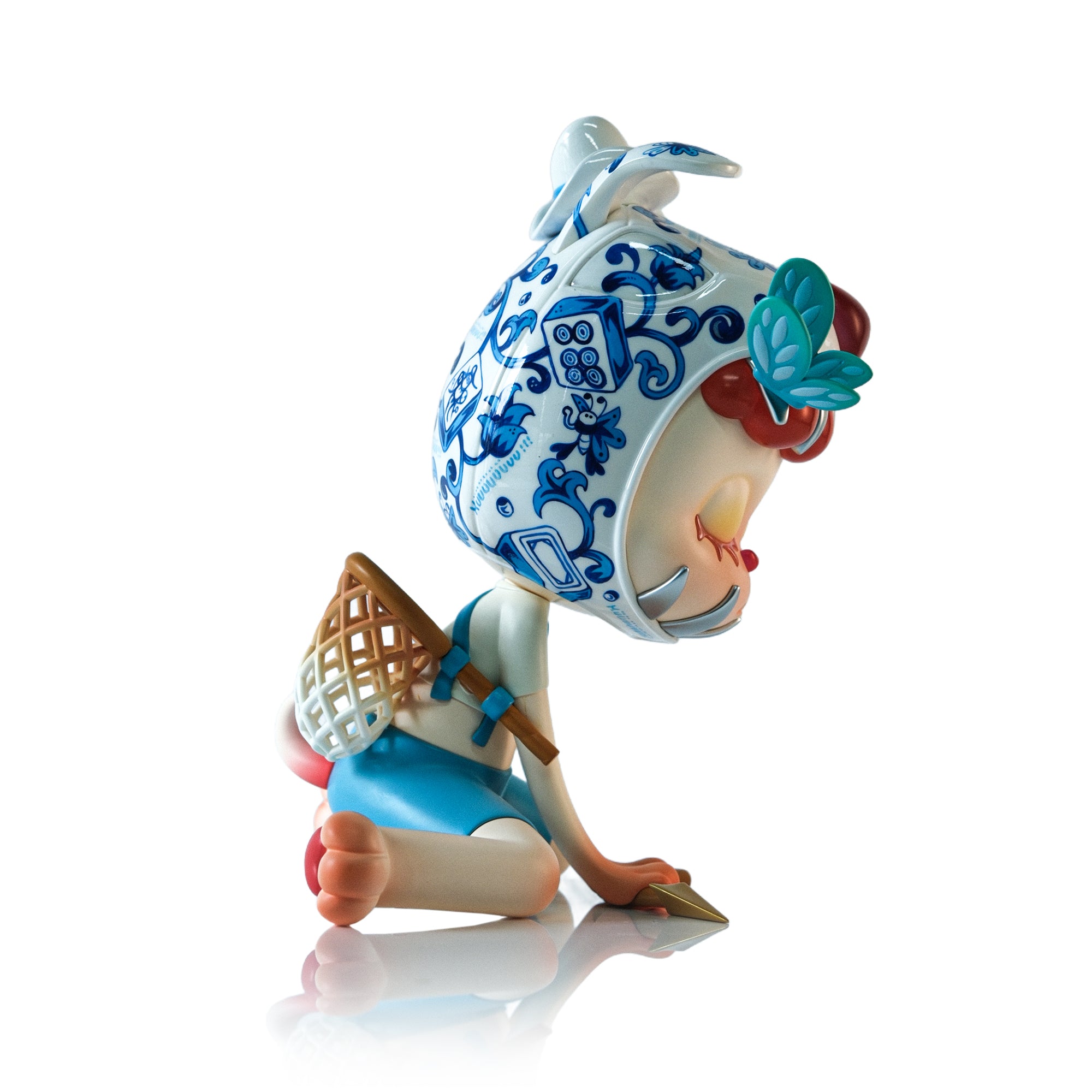 sugopop laelaps polyurethane figure Thailand Toy Expo 26 edition side view